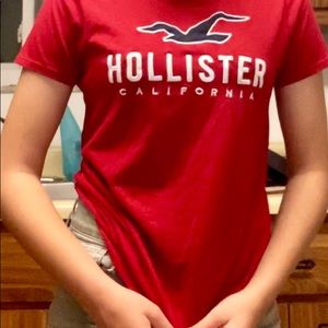 Hollister Tee